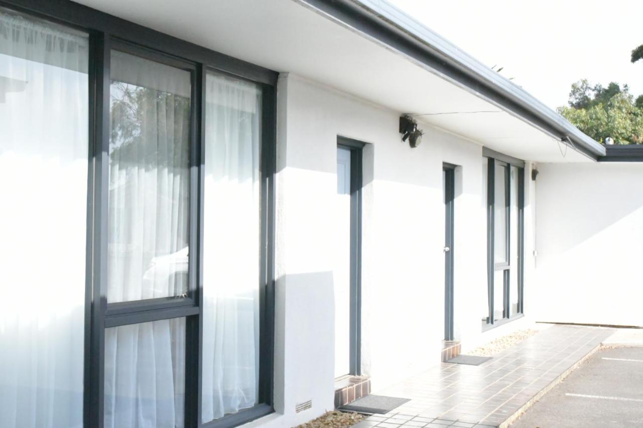 A1 Motels And Apartments Port Fairy Exterior photo