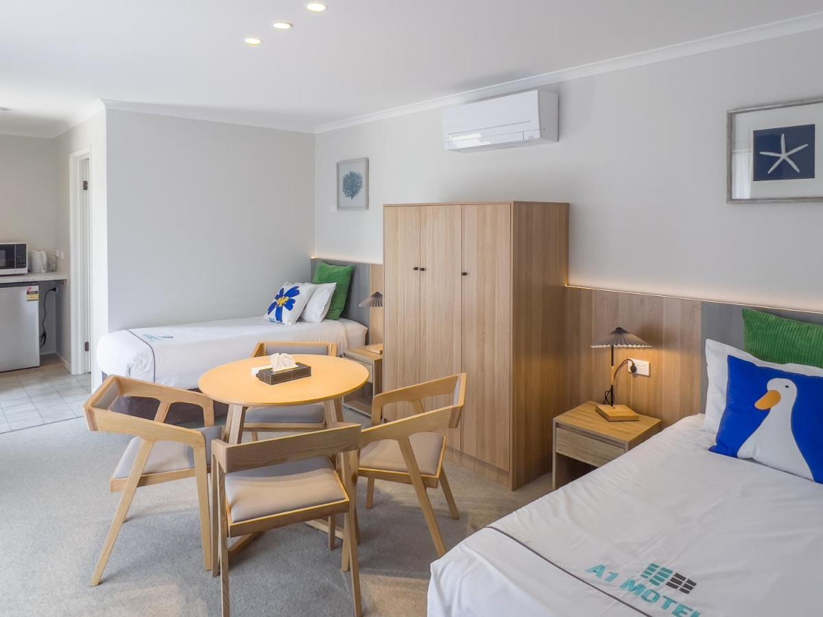 A1 Motels And Apartments Port Fairy Exterior photo